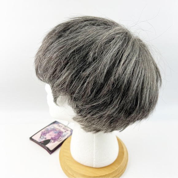 NWT Try Now Wig Dark Gray Short Hair Style Synthetic Bangs - Picture 3 of 9